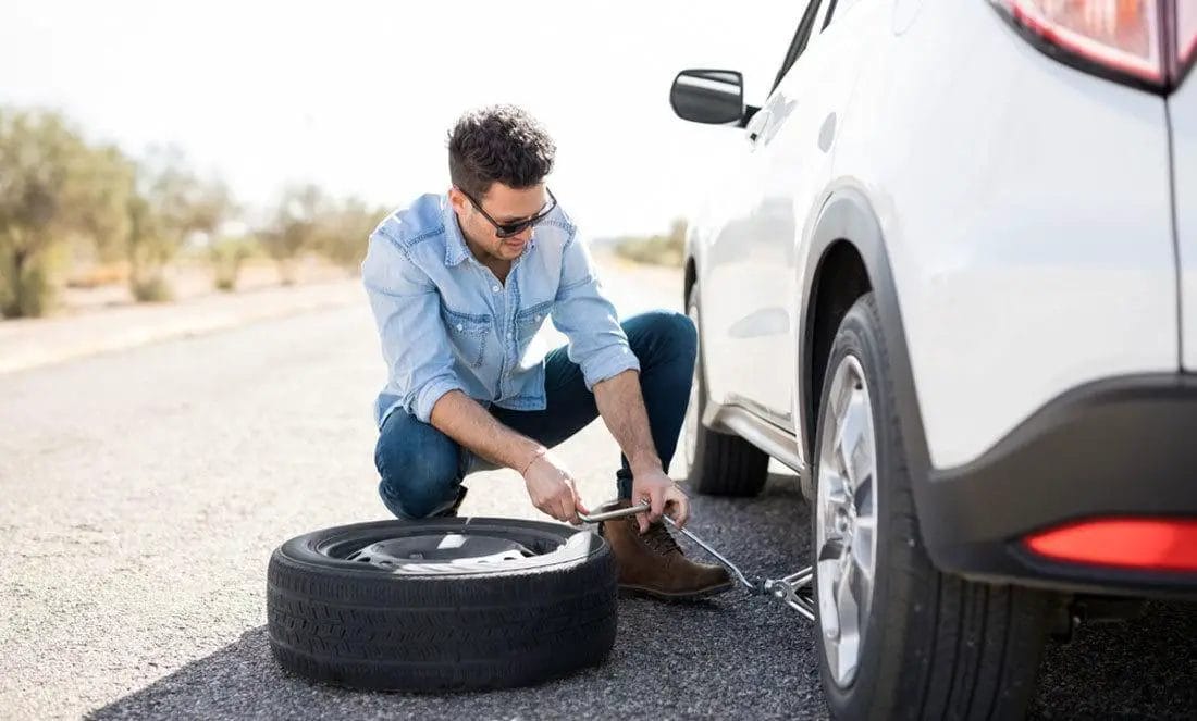 How-to-fix-a-slashed-tire-2 How to prevent someone Slashing Tire