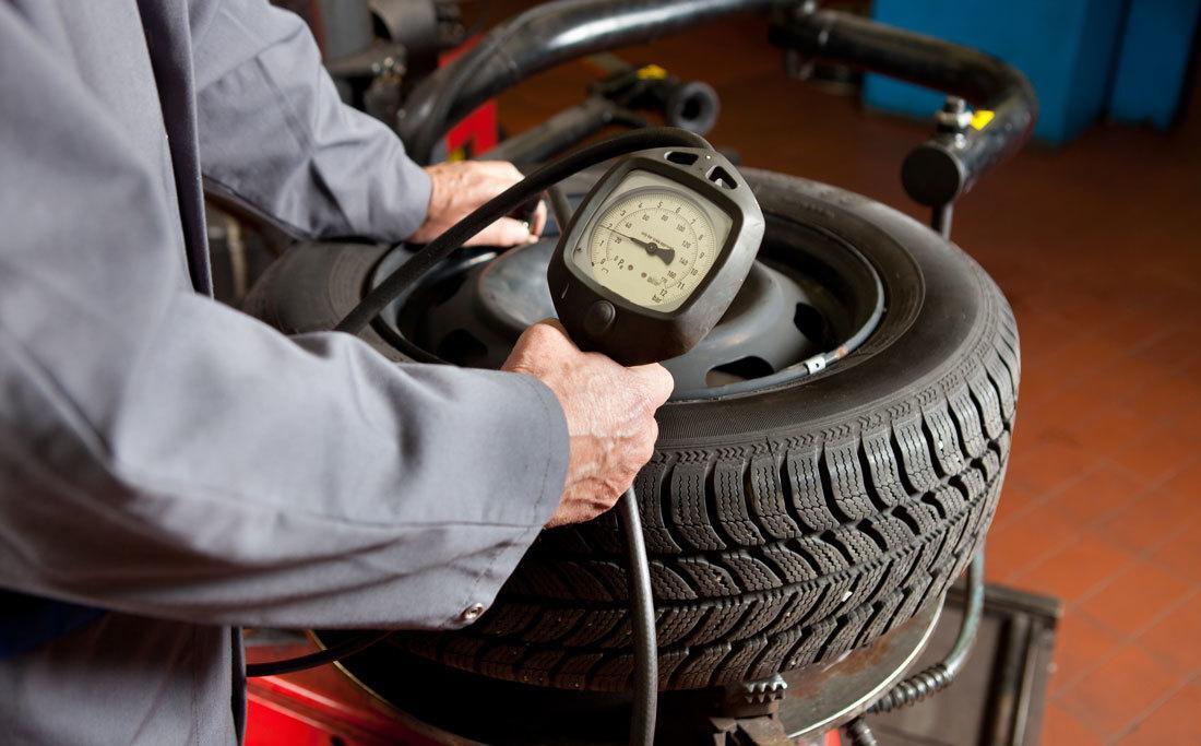 how to fill up a tubeless tire