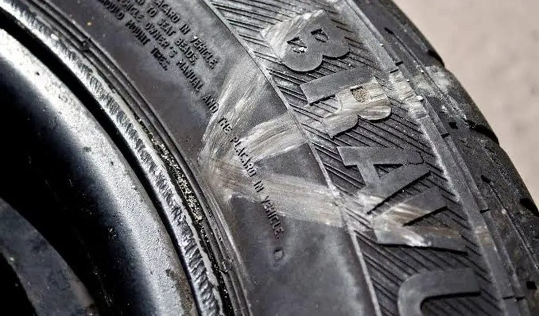 How To Stop A Tire From Leaking Around The Rim