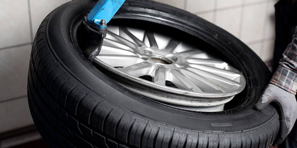 How to put a New Tire on a Rim