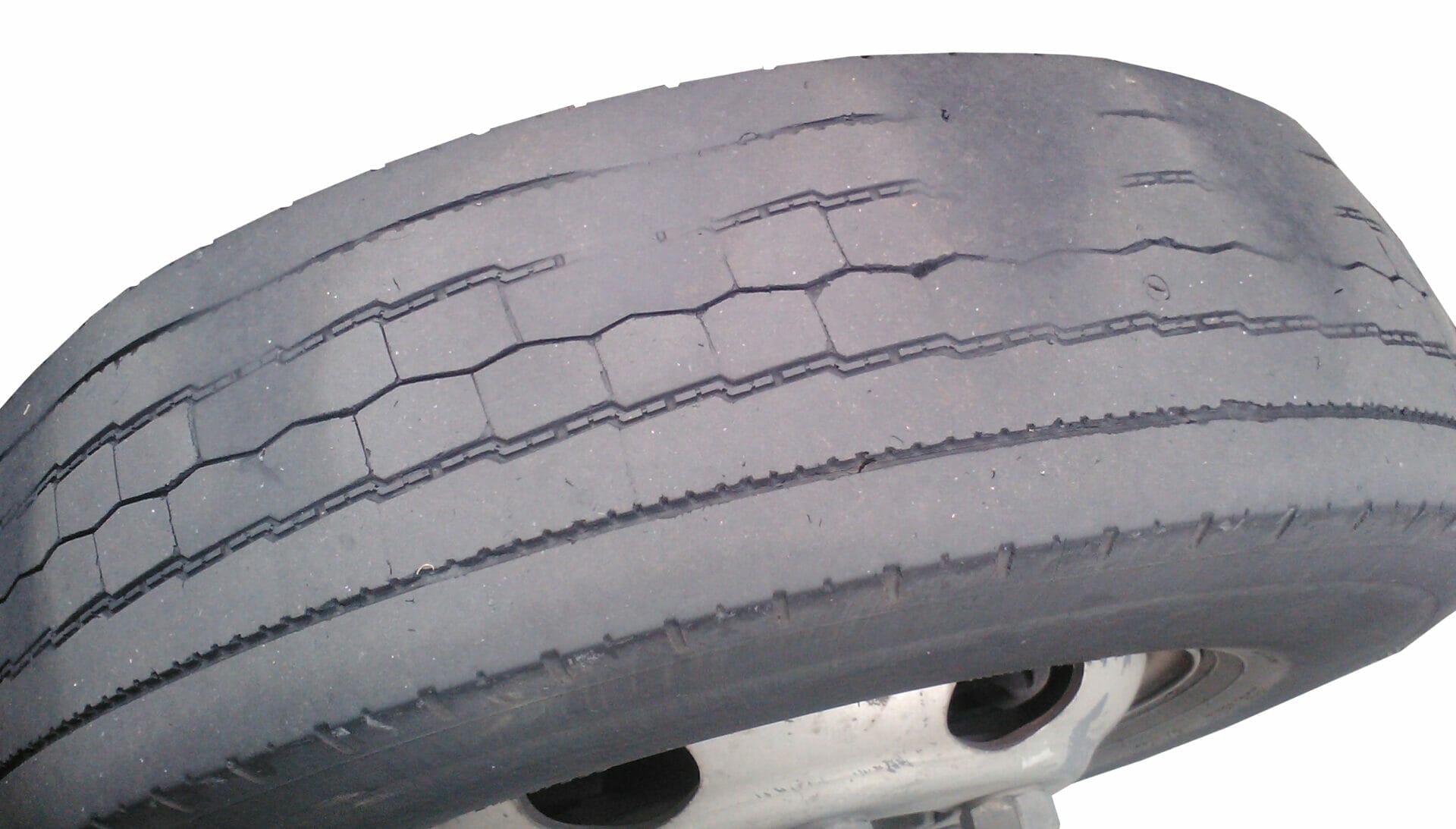 How To Check For Cupped Tires